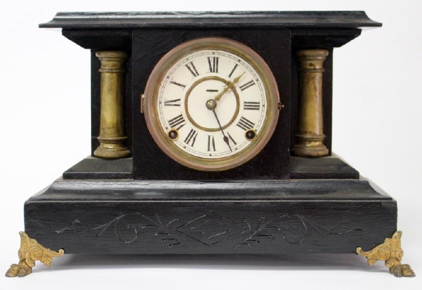 Early 20th century American wood case clock