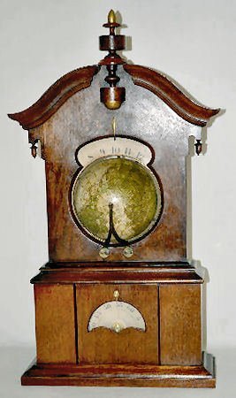 Timby Solar Globe Shelf Clock