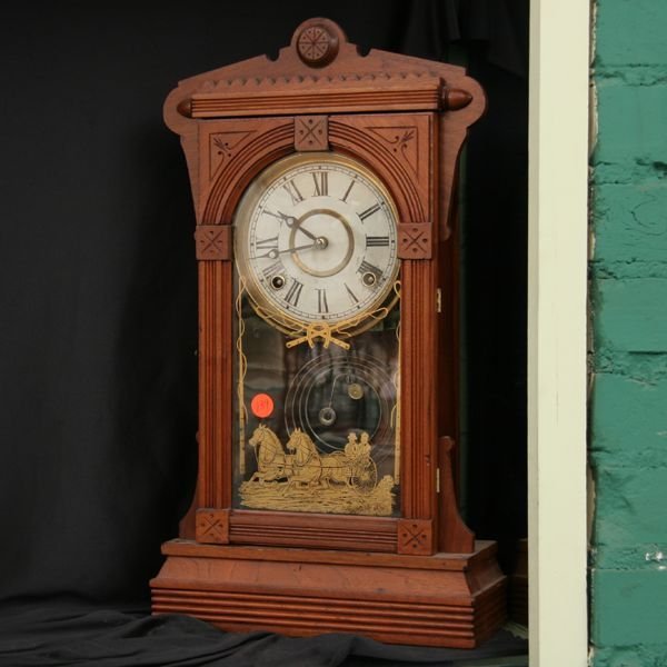 Late 1800 Eastlake Victorian mantle clock