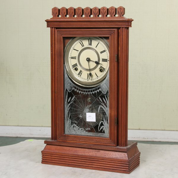 Late 1800 Eastlake Victorian mantle clock
