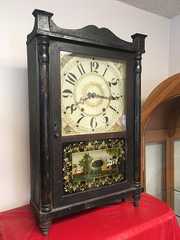 Ephraim Downs Column and Splat Clock