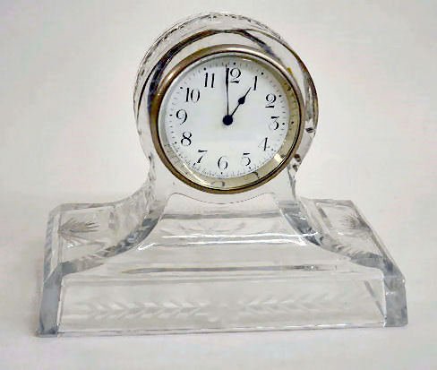 New Haven Wheel Cut Glass Desk Clock