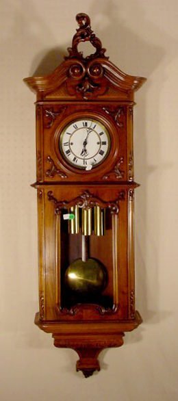 3 Wt Baroque Hanging Vienna Regulator in Walnut