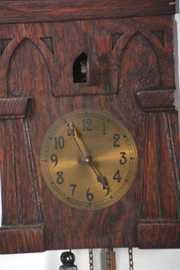 Oak Arts & Crafts Cuckoo Clock