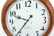 24 in. Seth Thomas Gallery Clock