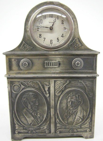 Metal Musical Clock w/Vagner & Schubert Portraits