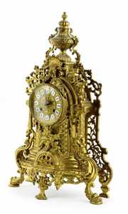 Vintage Italian Baroque Style Gold Ormolu Mantle Clock