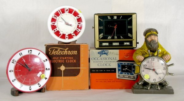 4 Vintage Electric Clocks