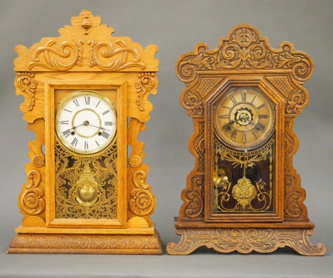 2 Gingerbread Kitchen clocks