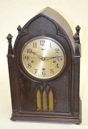 New Haven WM Chimes Bracket Clock, “Abbey”