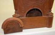 Time & Strike Mousehole Shelf Clock