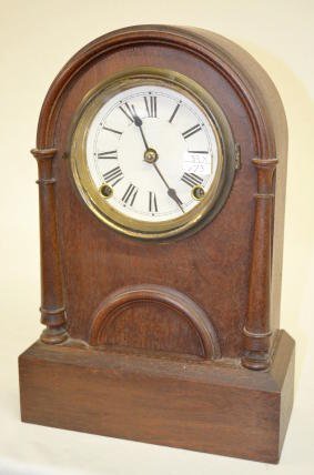 Waterbury Mousehole Shelf Clock