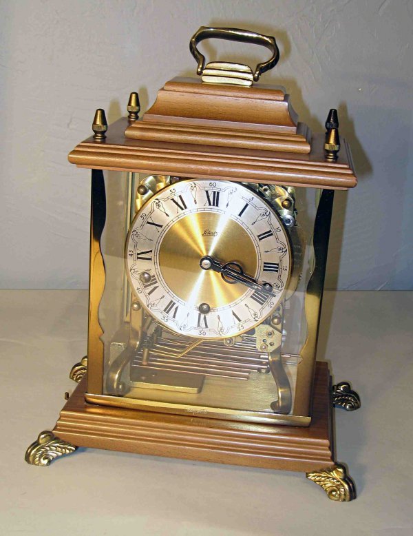 Mantel clock with quarter hour chimes