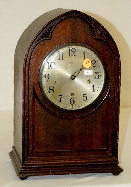 New Haven 5 Bar Chiming Mantel Clock