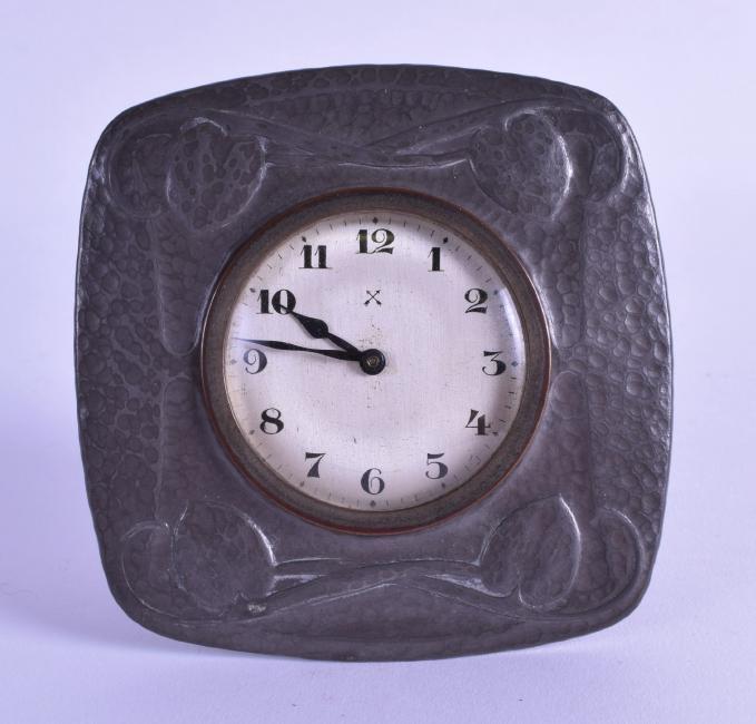 A STYLISH ART NOUVEAU LIBERTY & CO PEWTER DESK CLOCK in