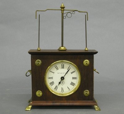 Horolovar Flying Pendulum clock