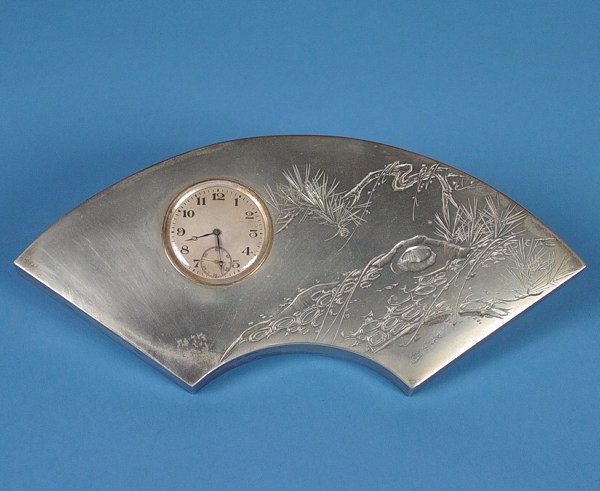 Far Eastern Silvered Art Deco Oriental Strut Clock