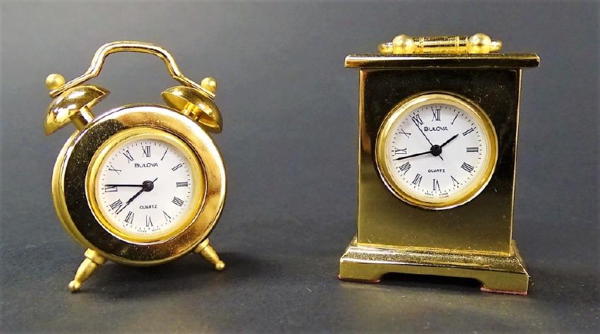 PR OF RETRO BULOVA MINIATURE BRASS DESK CLOCKS