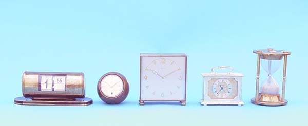 Four Novelty Desk Clocks & Hour Glass