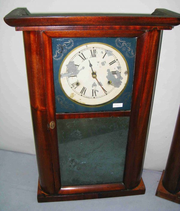 Early American shelf clock