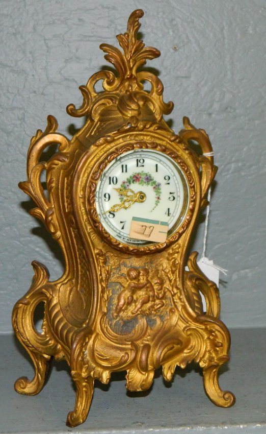 1 day New Haven style clock with gold paint.