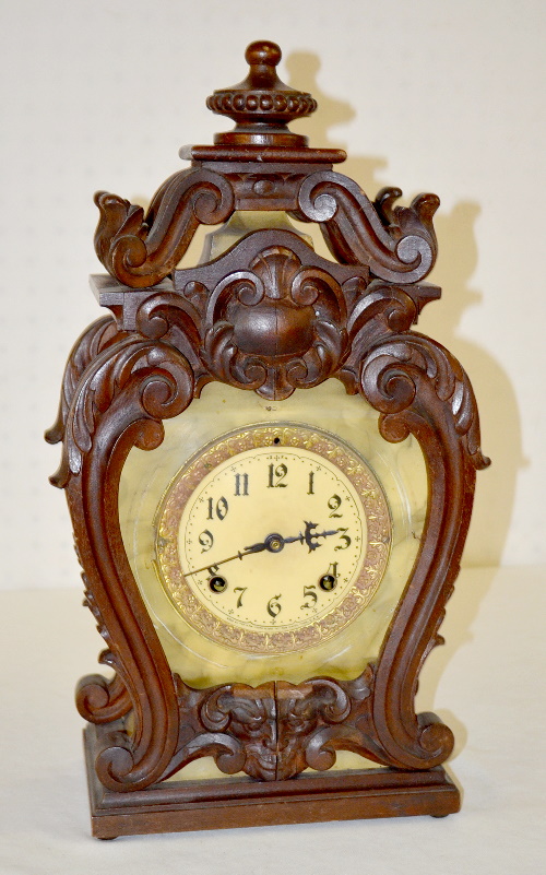 Antique New Haven Metal Case Shelf Clock