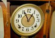 Ingraham “Kitchenette” 8 Day Oak Shelf Clock