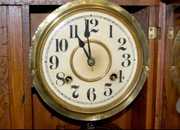 New Haven Oak Merchants #1438 Kitchen Clock