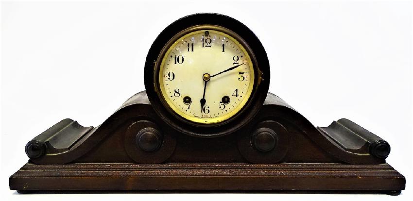 SETH THOMAS MAHOGANY CASE TAMBOR MANTEL CLOCK