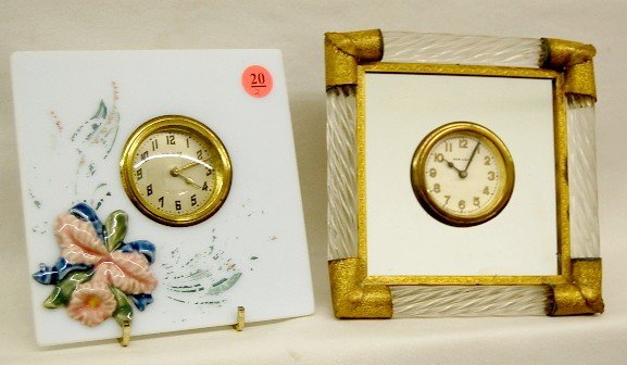 2 New Haven Dresser Clocks