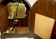 Seth Thomas #124 8 day Mantel Clock W/ Chime