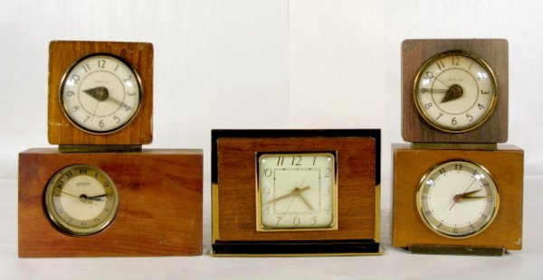 5 Wooden Desk & Alarm Clocks