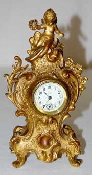 Metal Novelty Figural Cherub Dresser Clock