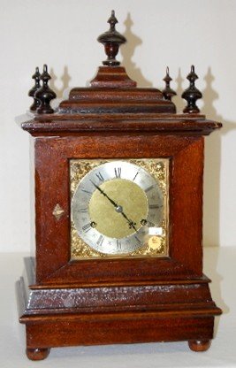 New Haven 5 Bar Chiming Mantel Clock