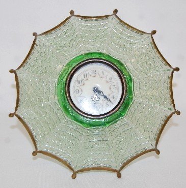 Green Glass Umbrella Dresser Clock