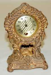 2 Decorative Metal Case Novelty Clocks