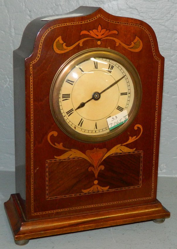 Mahogany inlaid shelf clock