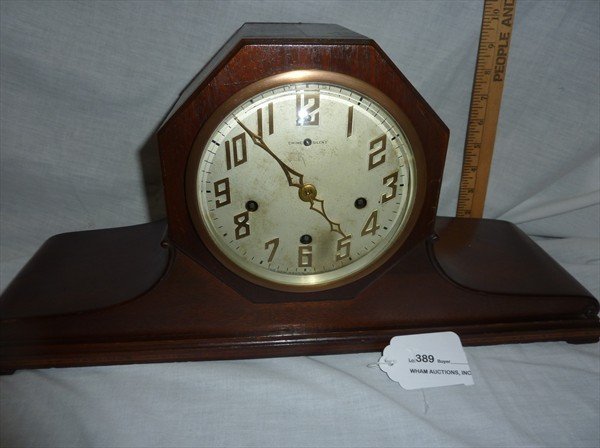 New Haven Westminister Chime Mantle Clock