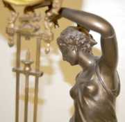 Ansonia Huntress Swinger Statue Clock