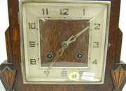 8 Day Wooden Deco Mantle Clock