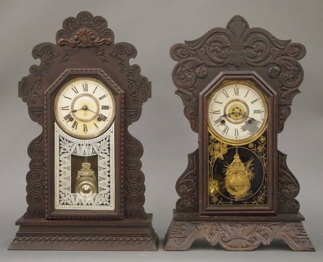 2 Gingerbread Kitchen clocks