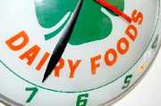 Clover Lake Dairy Foods Advertising Clock