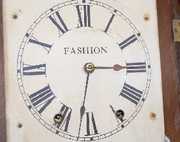 Southern Fashion Calendar Clock