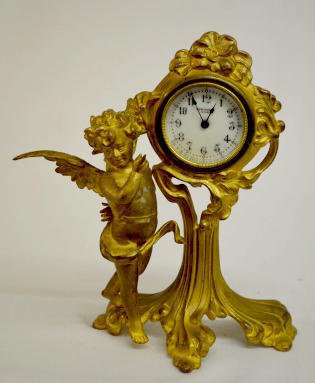 New Haven Dinsmore Cherub Novelty Clock