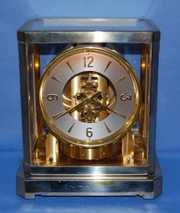 Le Coultre Atmos Clock with 15 Jewels