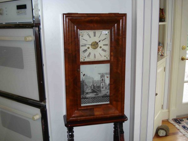Ogee clock showing a view of Liverpool