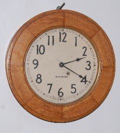 Oak Seth Thomas Round Gallery Clock