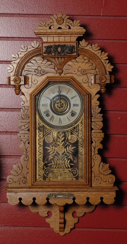 AN INGRAHAM KING DROP HANGING KITCHEN CLOCK