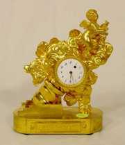 Care La Bombe Figural Desk Clock