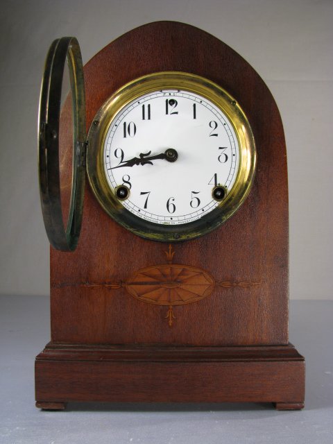 SESSIONS BEEHIVE MAHOGANY INLAY MANTEL CLOCK